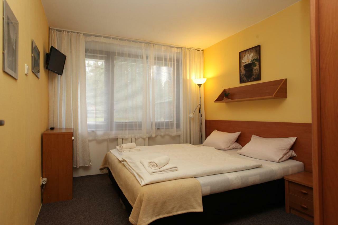 Penzion Demi Stara Lesna Exterior photo